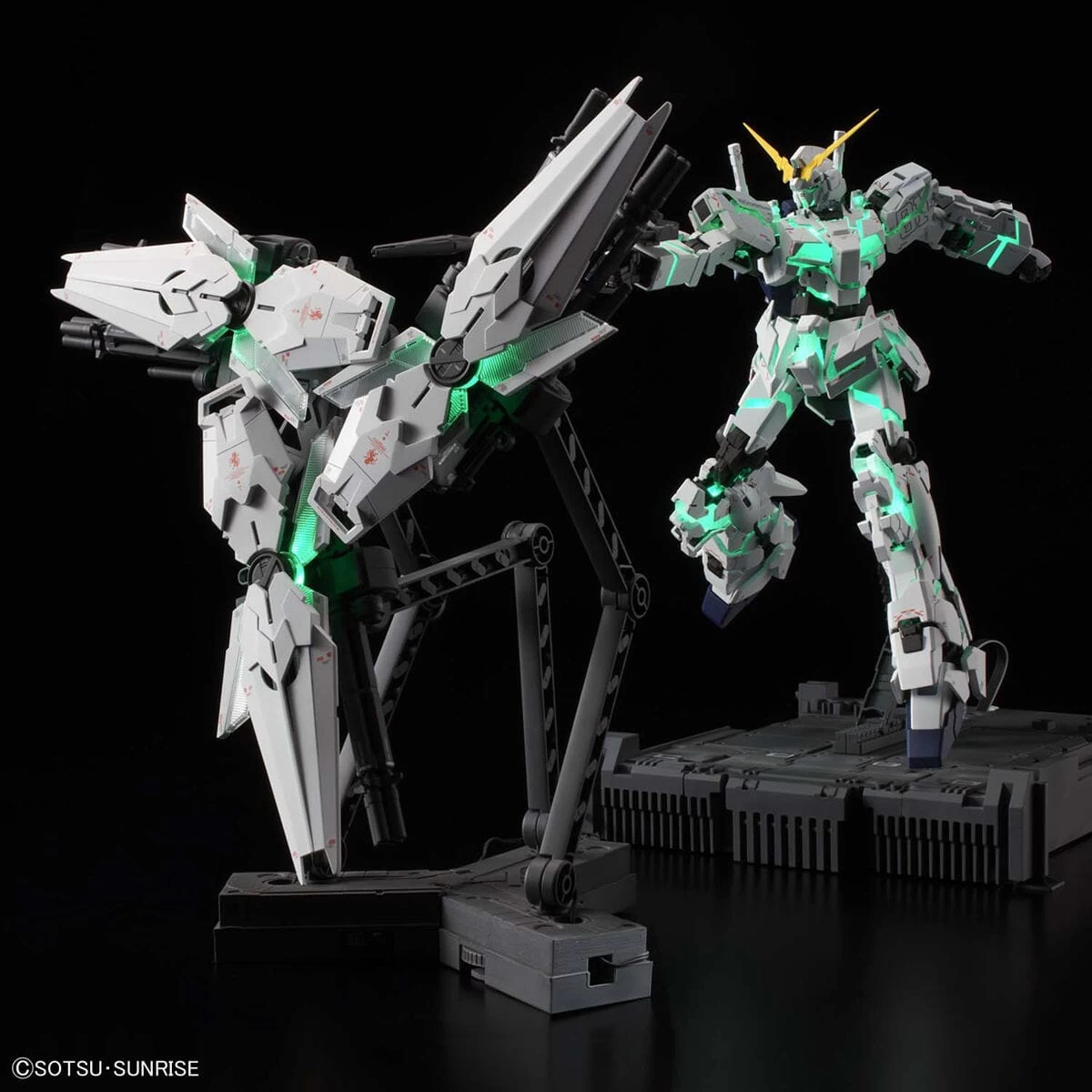 Bandai MGEX 1/100 Unicorn Gundam (Ver.Ka) 5 Bandai MGEX 1/100 Unicorn Gundam (Ver.Ka) - Image 3