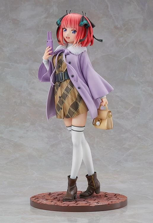 The Quintessential Quintuplets Nino Nakano (Date Style Ver.) 1/6 Scale Figure 7 The Quintessential Quintuplets Nino Nakano (Date Style Ver.) 1/6 Scale Figure - Image 5