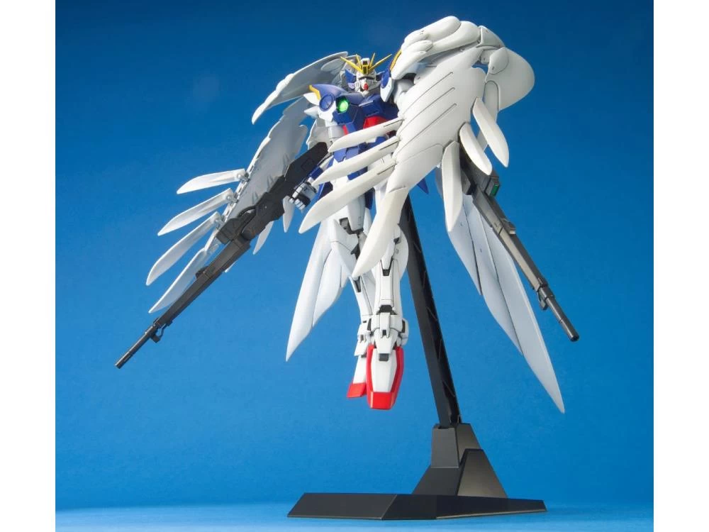 Bandai MG 1/100 Wing Gundam Zero EW Ver. 8 Bandai MG 1/100 Wing Gundam Zero EW Ver. - Image 6