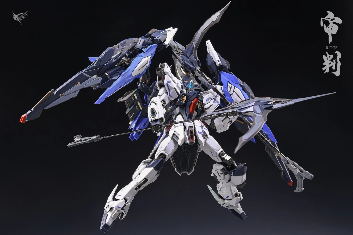 Zero Gravity 1/100 Judge Moonlight Ver. Model Kit 5 Zero Gravity 1/100 Judge Moonlight Ver. Model Kit - Image 3