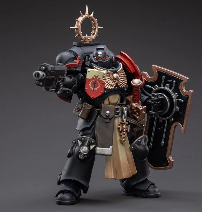Warhammer 40K Primaris Space Marines Black Templars Bladeguard Veteran 1/18 Scale Figure 4 Warhammer 40K Primaris Space Marines Black Templars Bladeguard Veteran 1/18 Scale Figure - Image 2