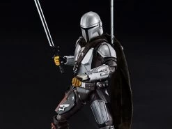 Bandai The Mandalorian (Beskar Armor) 1/12 Scale Model Kit