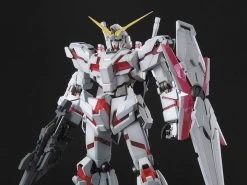 Bandai MG 1/100 RX-0 Unicorn Gundam