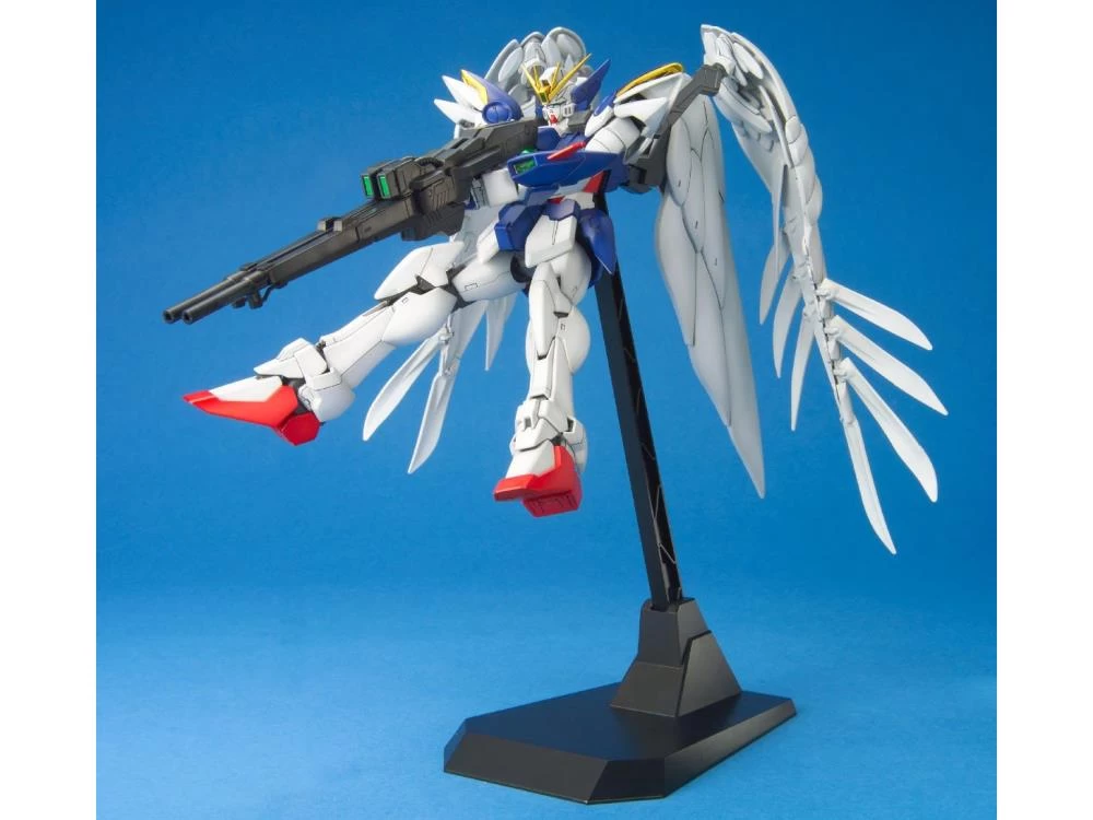 Bandai MG 1/100 Wing Gundam Zero EW Ver. 9 Bandai MG 1/100 Wing Gundam Zero EW Ver. - Image 7