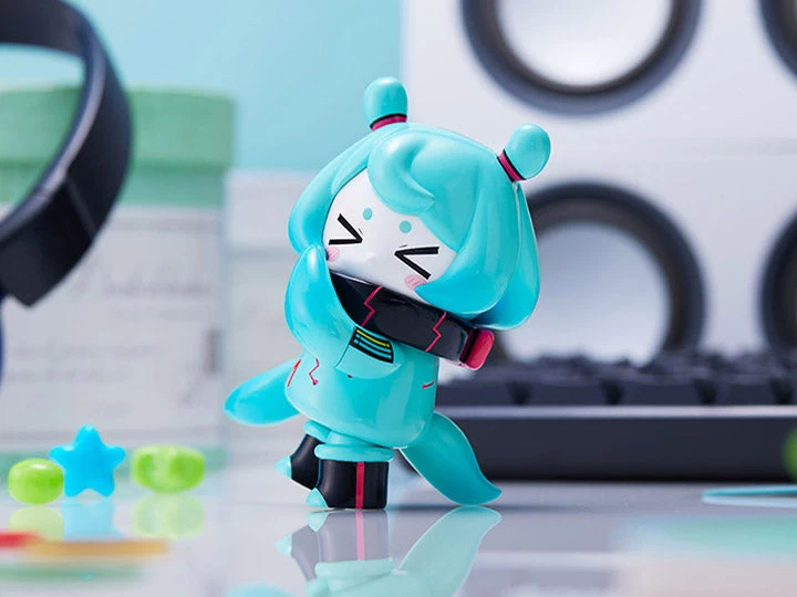 Ocean Exploration Robot Denshitako No.3 (Hatsune Miku Color Ver.) Figure 3 Ocean Exploration Robot Denshitako No.3 (Hatsune Miku Color Ver.) Figure