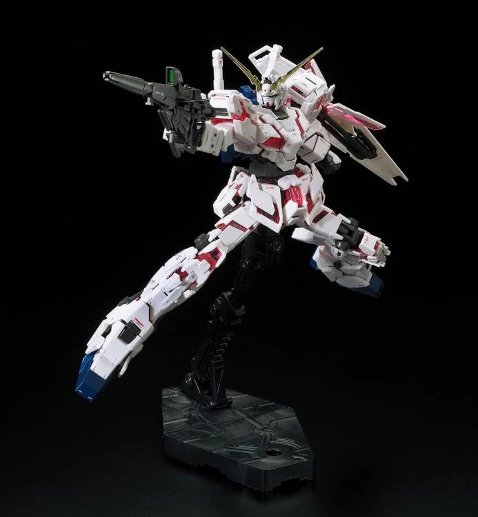 Bandai RG 1/144 #25 Unicorn Gundam 14 Bandai RG 1/144 #25 Unicorn Gundam - Image 12