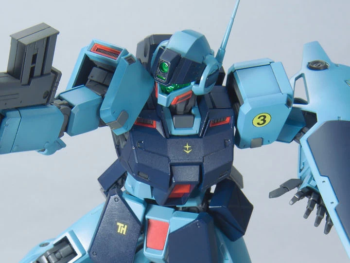 Bandai MG 1/100 RGM-79SP GM Sniper II 3 Bandai MG 1/100 RGM-79SP GM Sniper II