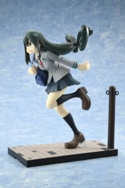 My Hero Academia Connect Collection Tsuyu Asui (Uniform Ver.) 1/8 Scale Figure -Toy Model Store 9b856aa0 d83a 4ea3 8130 26e3bf744735