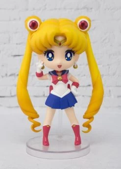 Bandai Sailor Moon Figuarts Mini Sailor Moon -Toy Model Store ccc62e1b 9a67 4e59 90d0 15277c51f22f