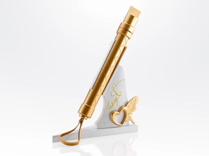 Bandai Macross Frontier Proplica Sheryl Nome's Microphone Replica 3 Bandai Macross Frontier Proplica Sheryl Nome's Microphone Replica