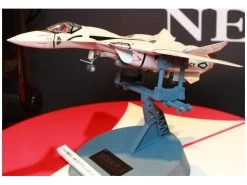 Macross Plus VF-11B Thunderbolt 1/72 Scale Model Kit -Toy Model Store hsg65722 1 1485108018
