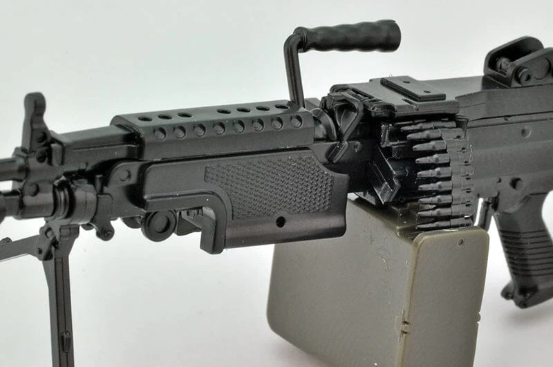TomyTec Little Armory 1/12 LA046 5.56mm Machine Gun 8 TomyTec Little Armory 1/12 LA046 5.56mm Machine Gun - Image 6